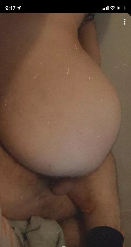 Please tell me what you think, or show me ;) by NsfwTacoWeg