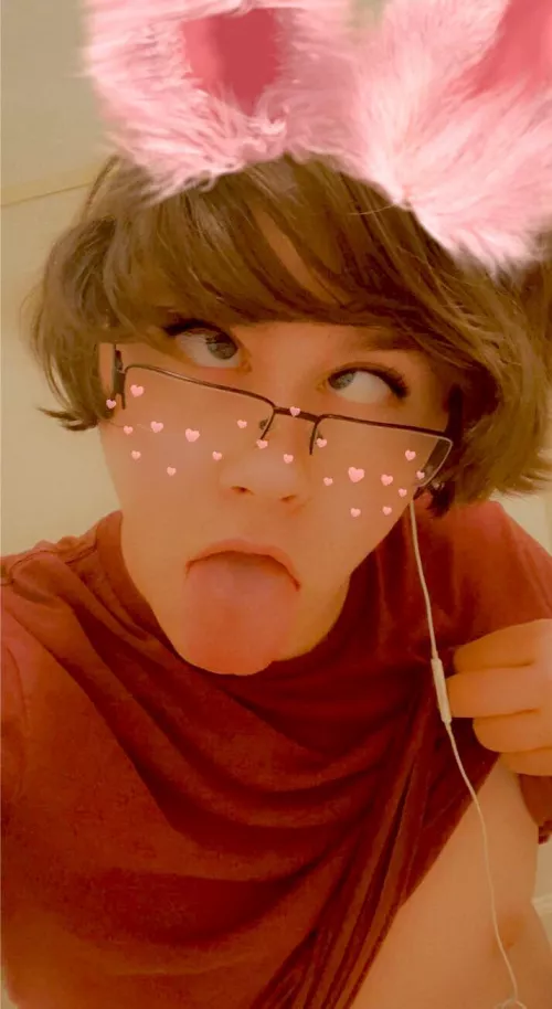 Please use me💕 by Sissy_taylor7