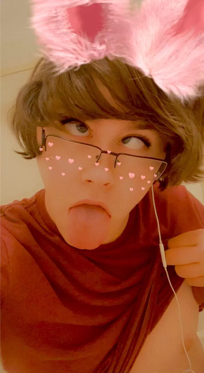 Please use me💕 posted by Sissy_taylor7