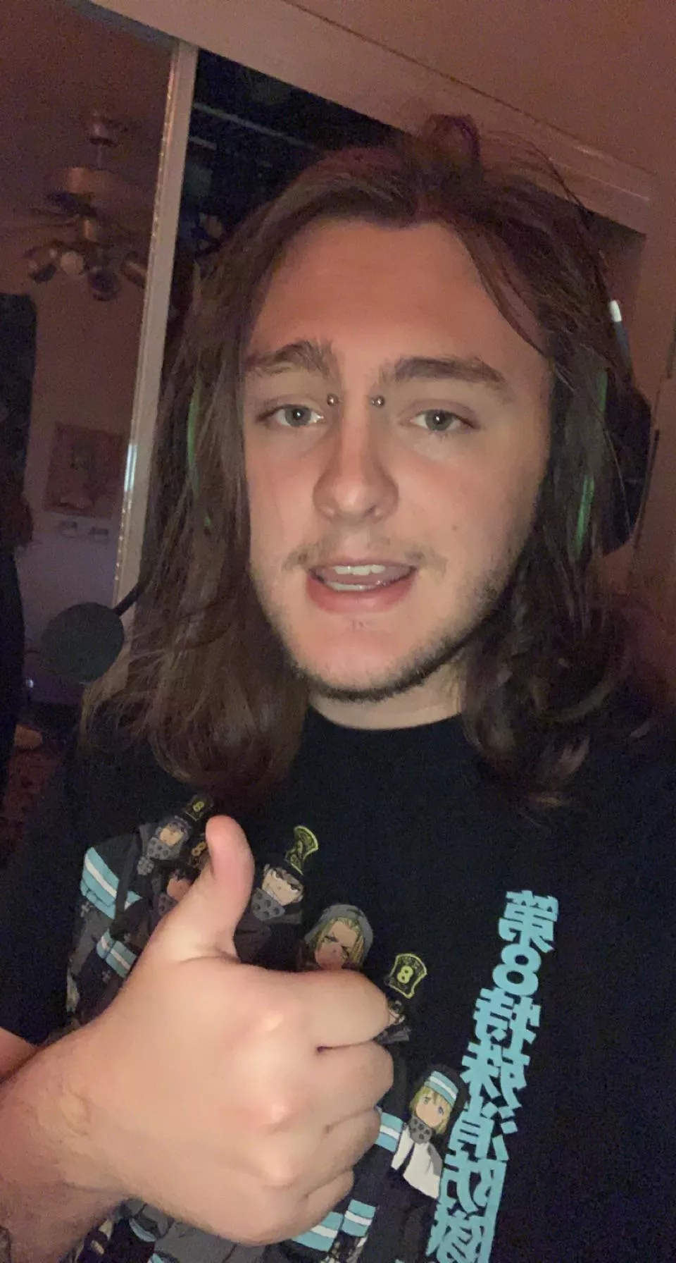 Pls someone carry me posted by Snowy-Chickems