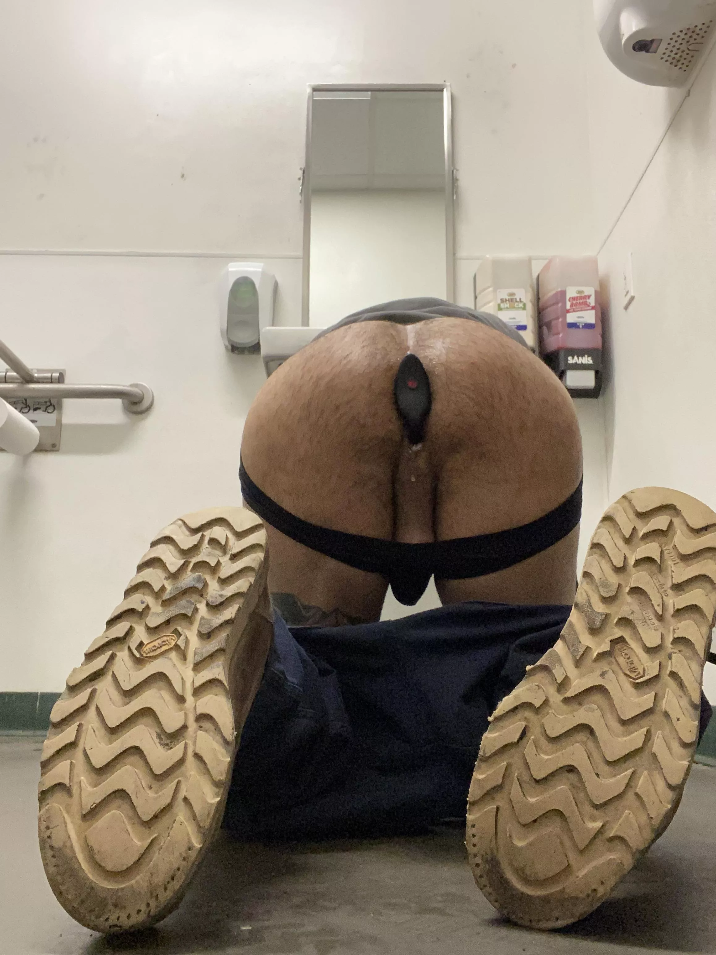 Plugging hole at work posted by selfsuck89