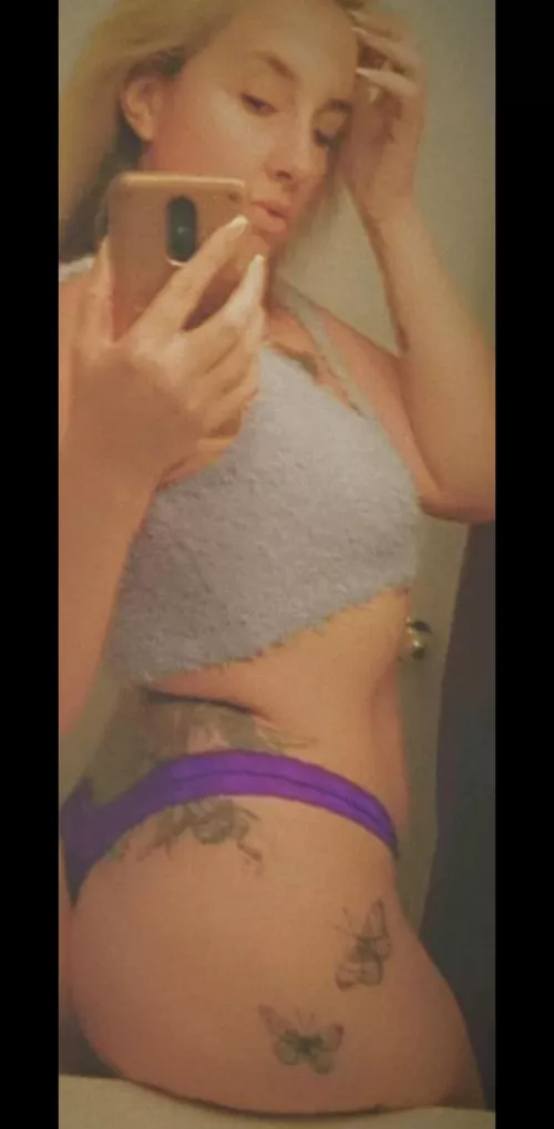 pm for more of my pics by AstronomerNo333