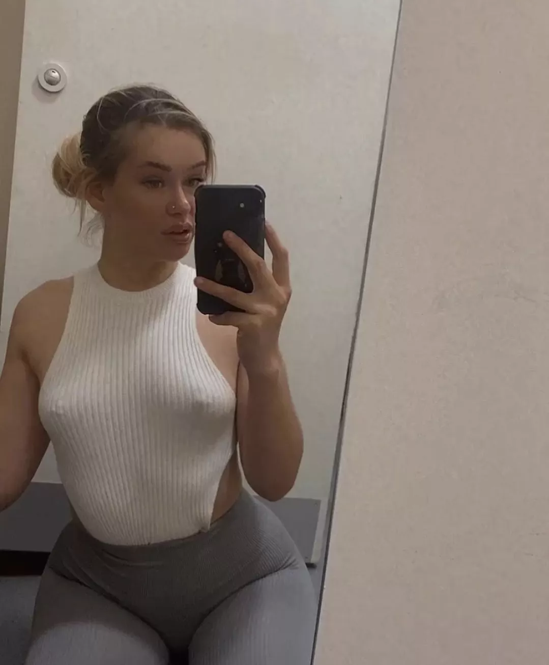 poking through 😍 posted by Suspicious_Travel601