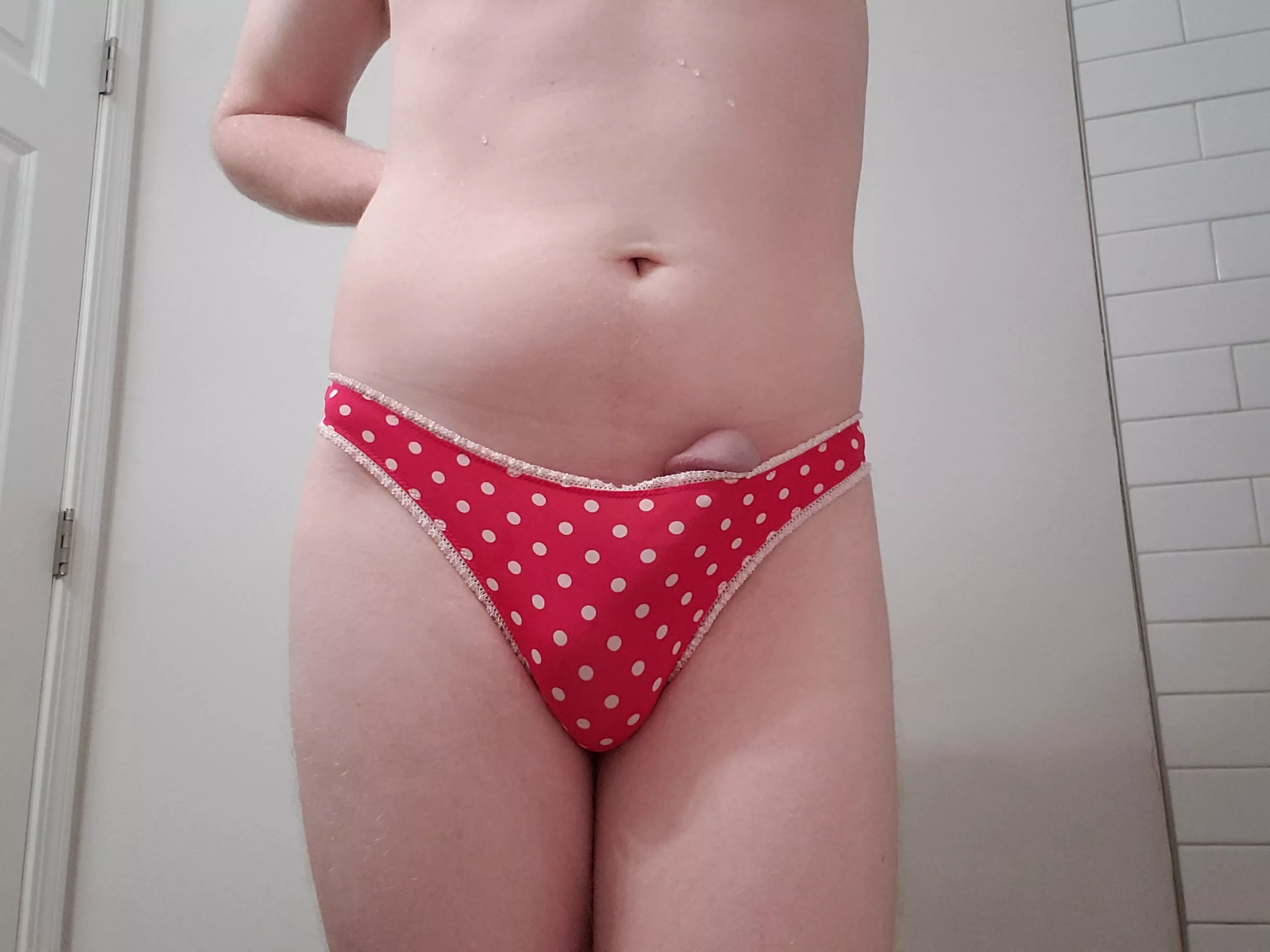 Polka dots 🌈 posted by Shes-sleeping