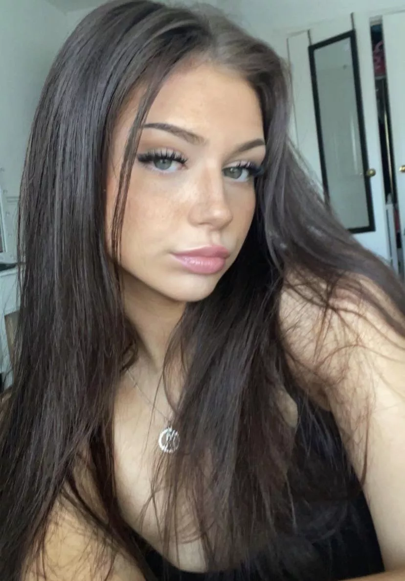 Polly got a cumable face posted by UkGirls69