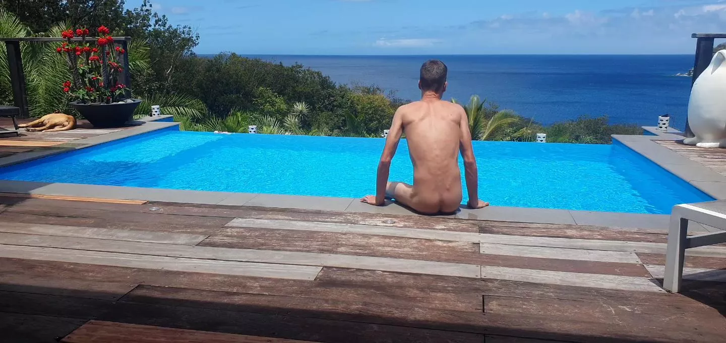 pool day posted by frankmassa