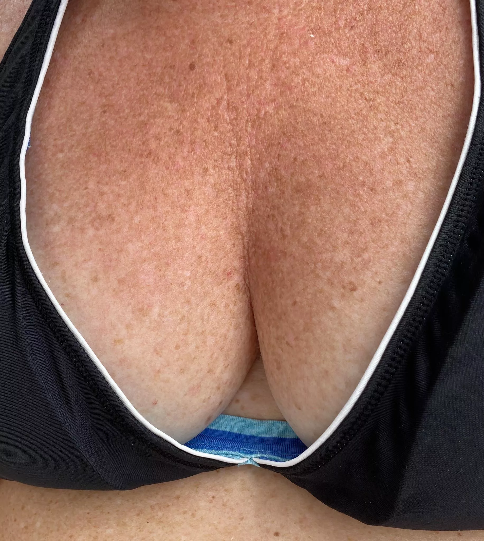 Pool day(f)49?? posted by worriedexpel