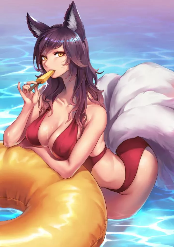 Pool party Ahri (oopartz yang) posted by Mercho69