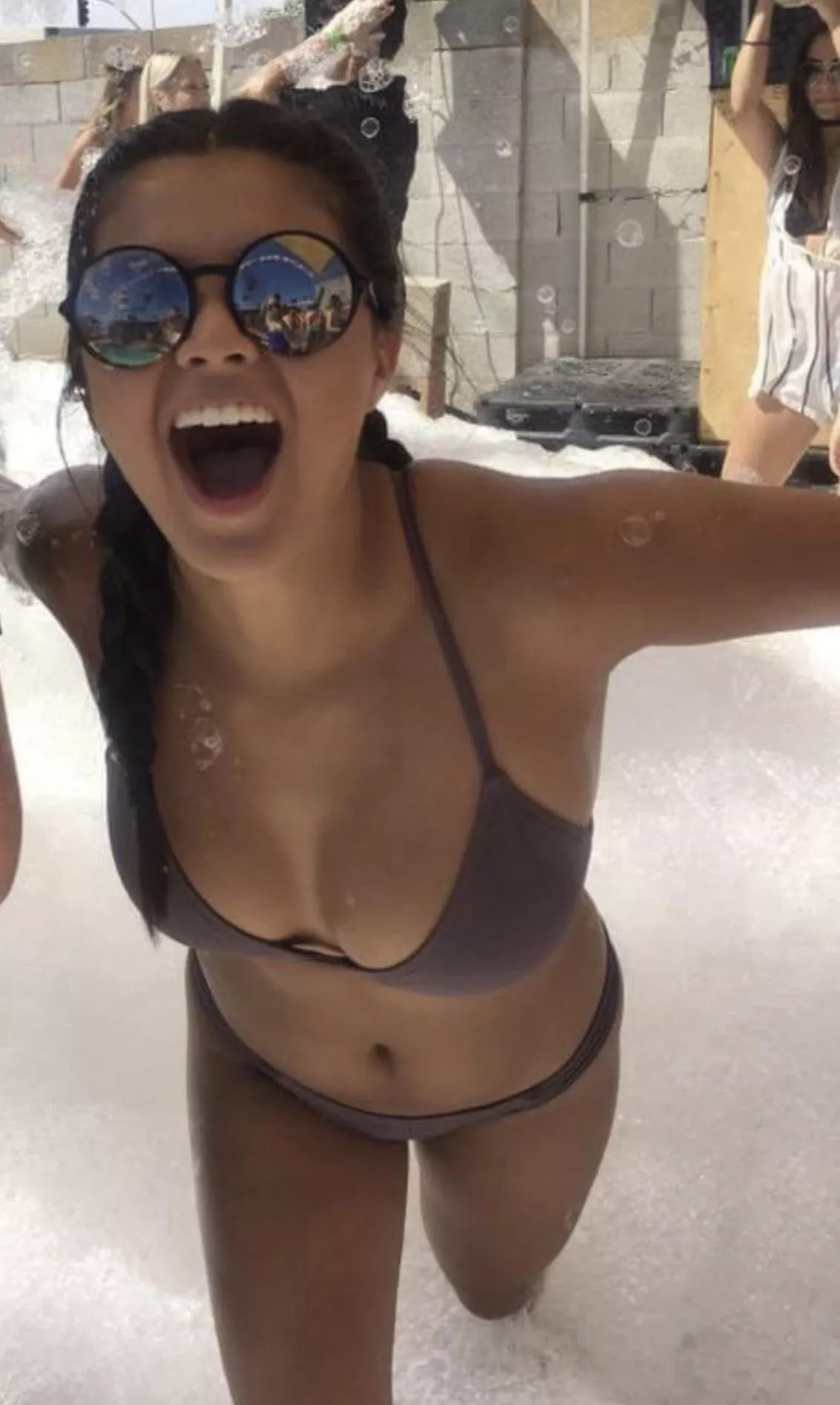 Pool party pt 2 irtr posted by asiangirls0