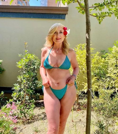 Pool Time by gooningaccount