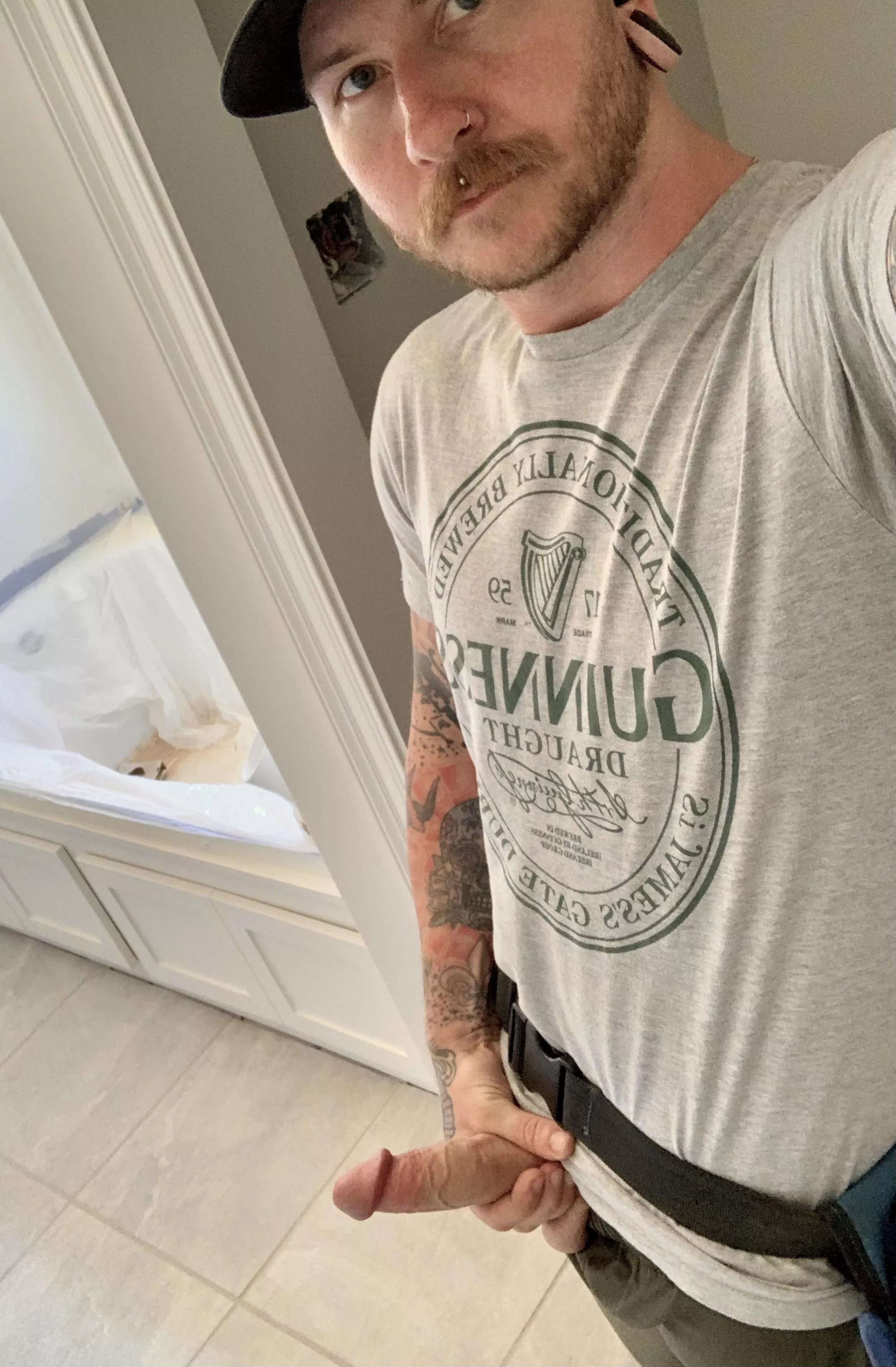 Porn really does give you unrealistic expectations, I’ve never once been seduced on a service call ⚡️ posted by general__ludd