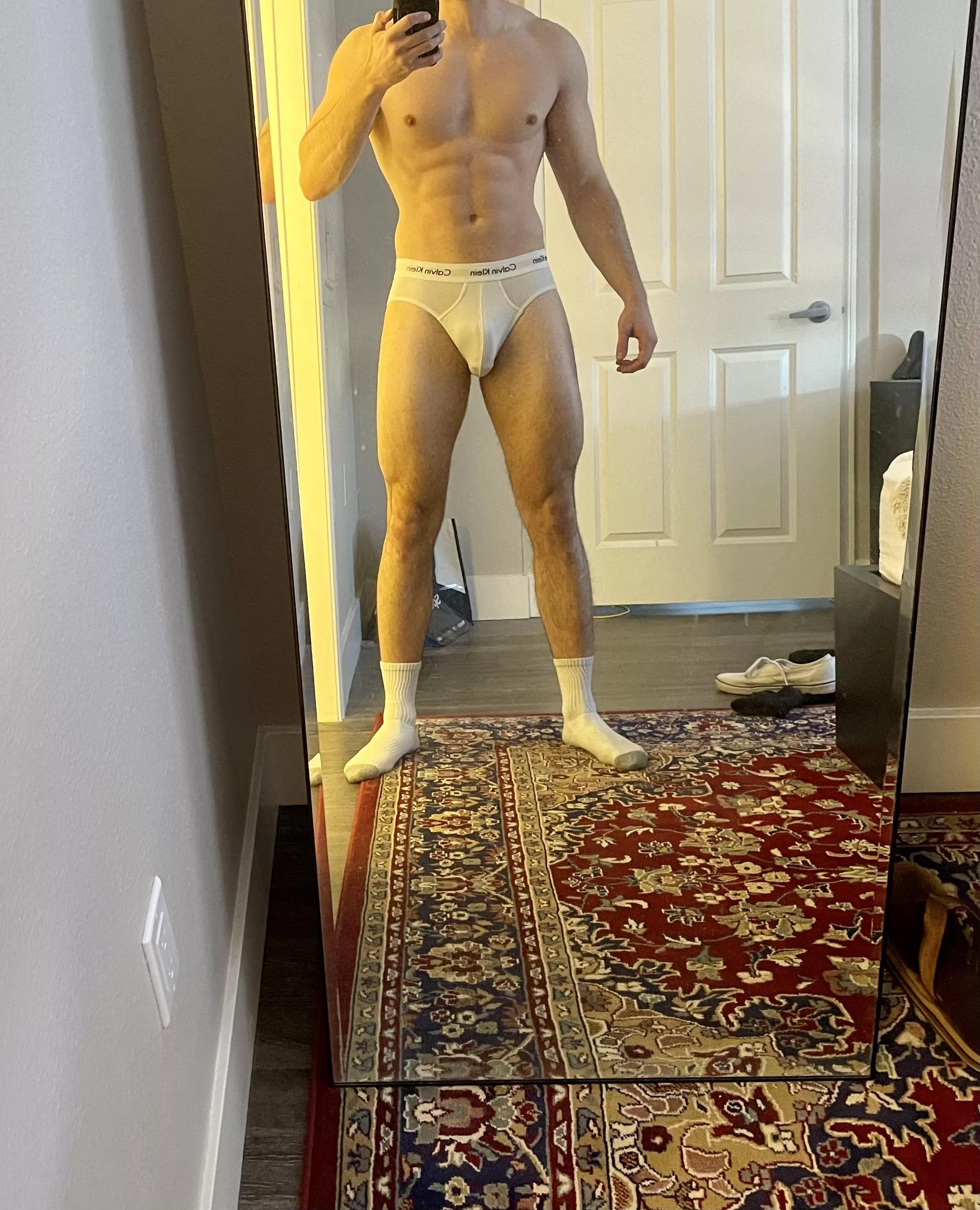 Post gym pump check. DMs open if you want to see more 😜 (M) posted by Immediate-Tour-3011