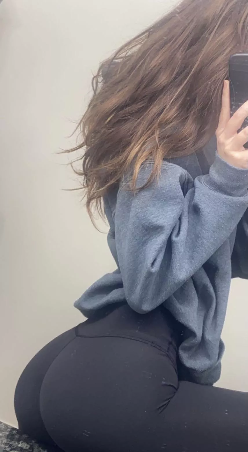 posting this to help you release ur stress after work 🤷🏻‍♀️ posted by Happy-Willingness291