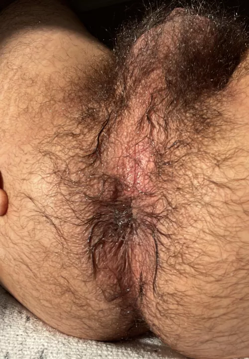 Post-run hairy man ass 🐽👅🤤😈 by foreskin_sniffer