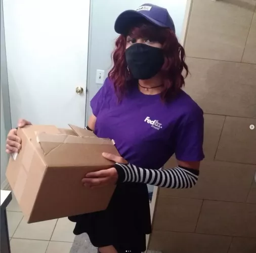 Pov I am your package deliverer by FemBoyGab0105