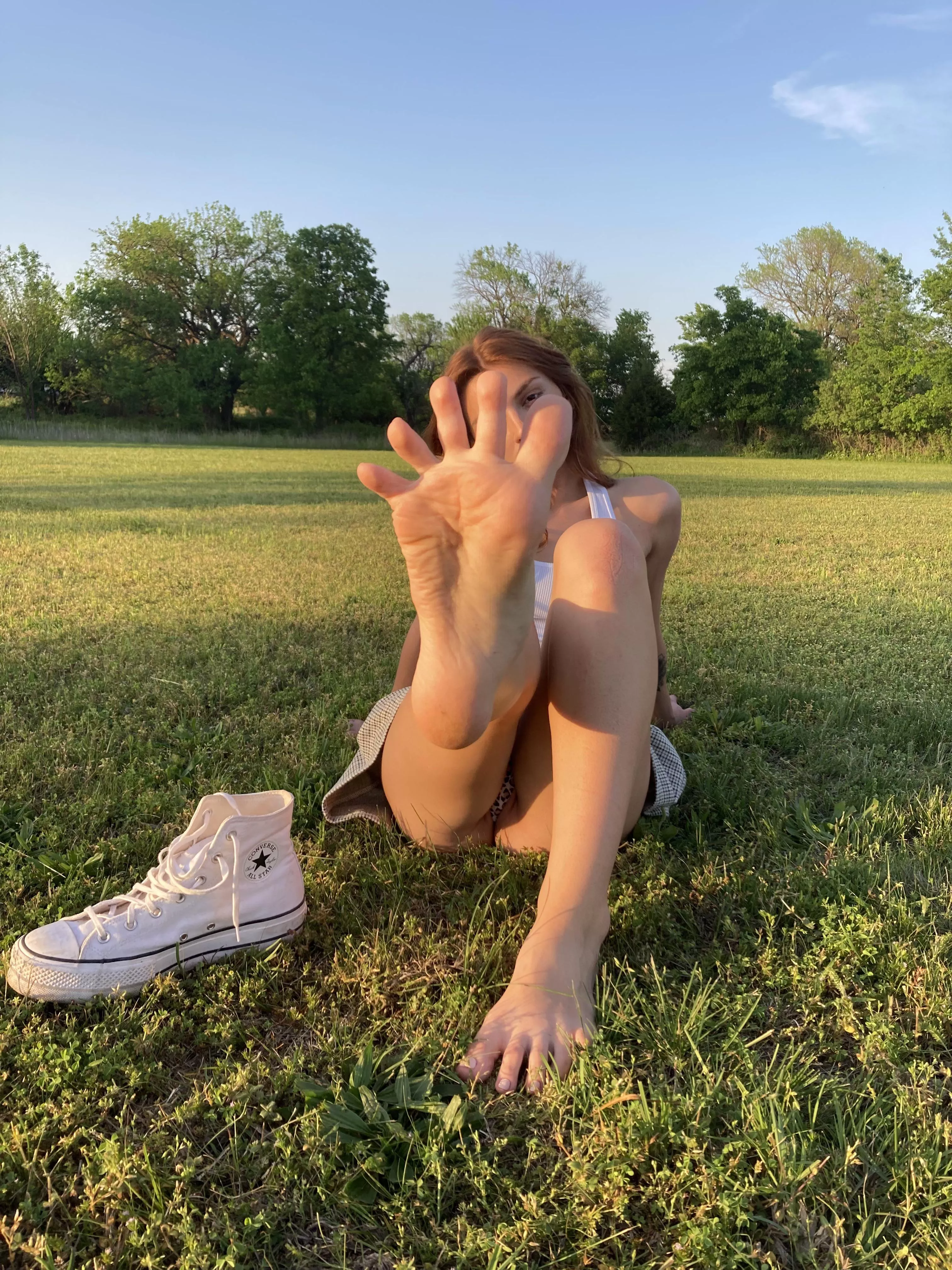 pov: we’re on a picnic date and you tell me you have a foot fetish… posted by gigiiiginger