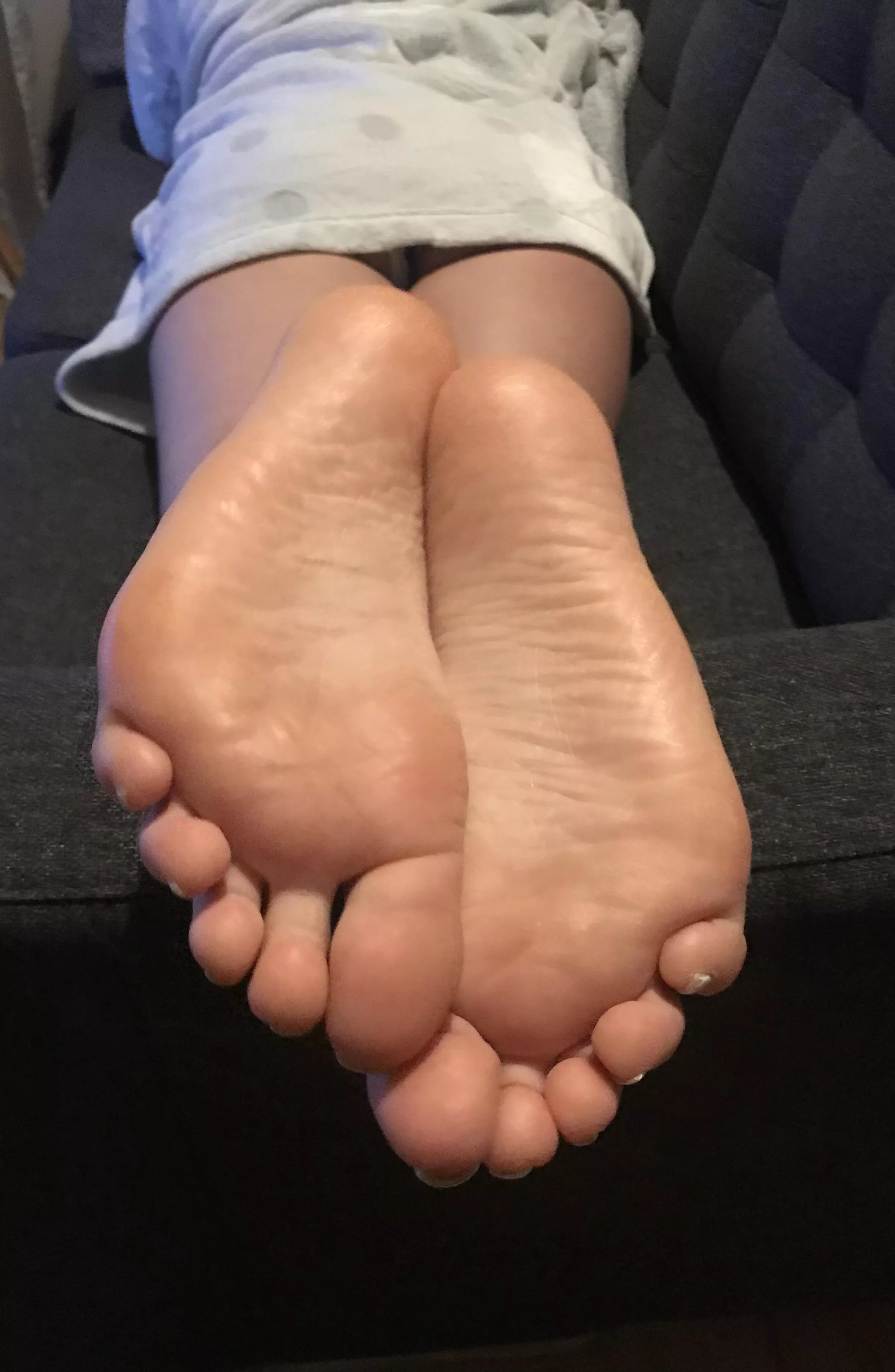 POV: You come home from work and your dinner is served.🍭 posted by zoyasweetness