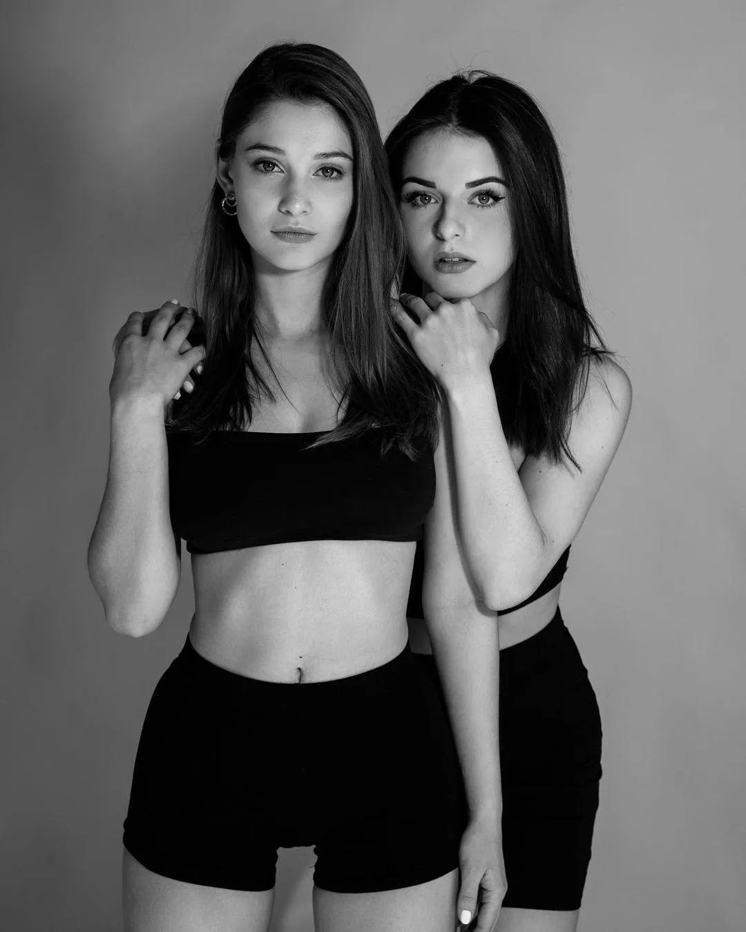 POV: Your neighbor’s daughter came over to your house party with a friend. 🥵 You gonna take them upstairs? Tell us below what you gonna do with them 👇🏻😈 posted by LeChiffreX