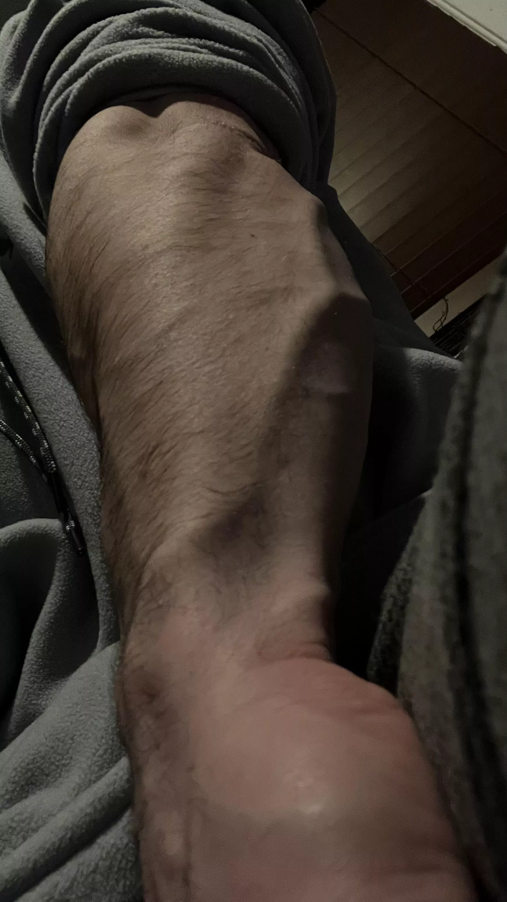 POV: you’re at my knees posted by TrippyToast0