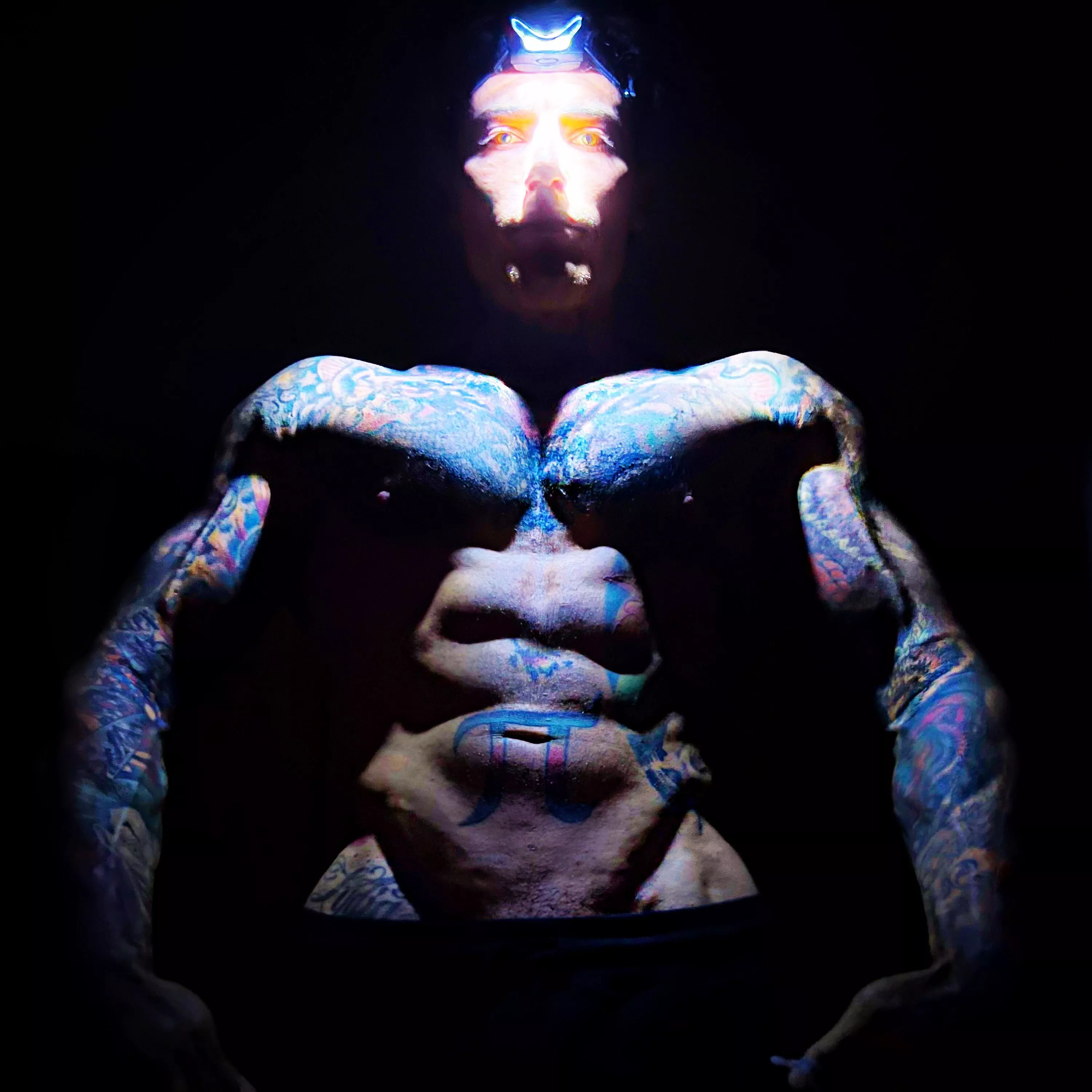 Powers Out xxx posted by oseanmcmora