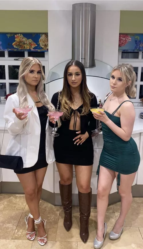 pre drinks by chav4697