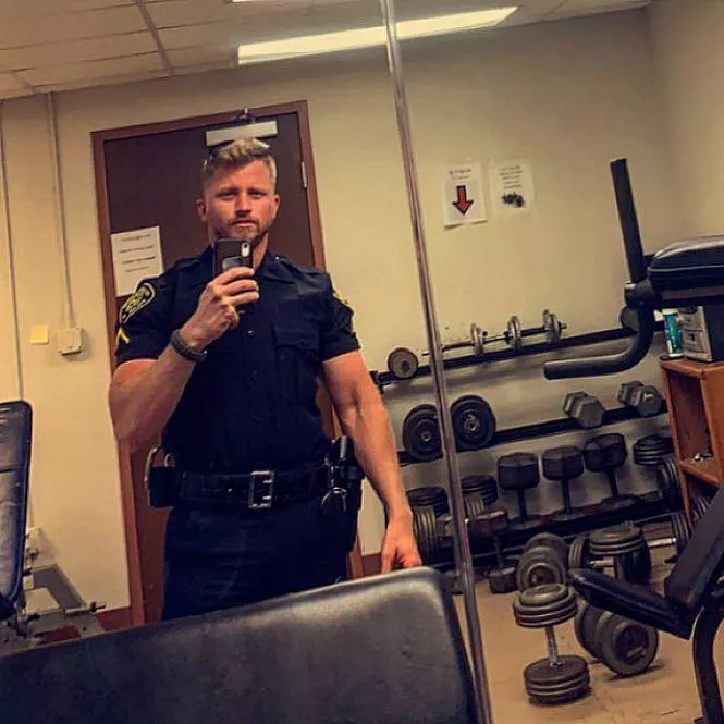 Pre shift pump 💪🏼 posted by FearlessBobcat7164