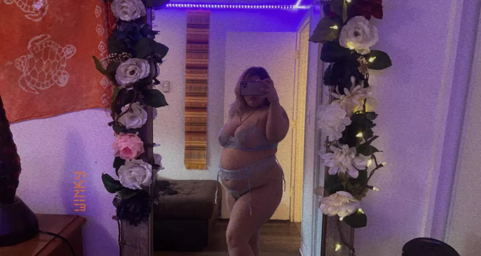 Pregnant and horny😈💦 by Academic-Loquat-5478