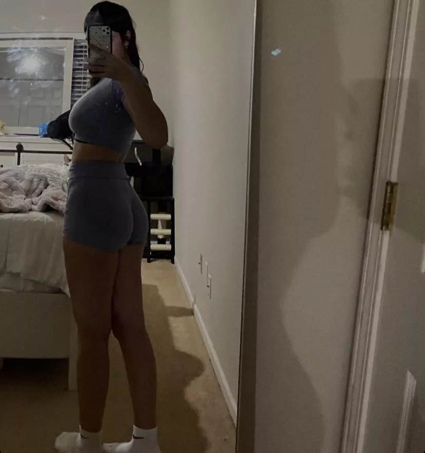 Presenting my assets…🧚‍♀️ posted by HammadtheMudcrab