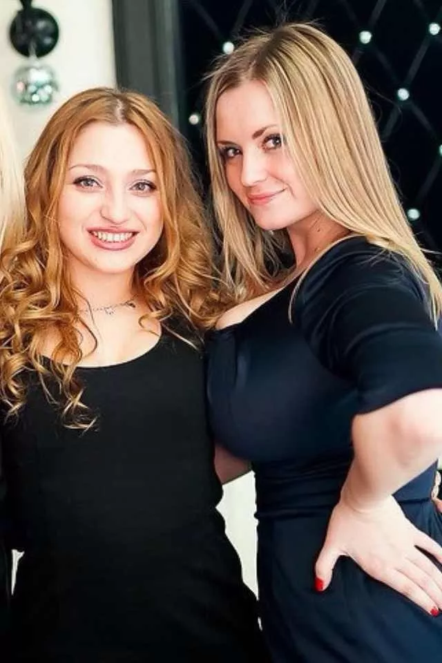 Pressing them against her flat chest posted by BEfan