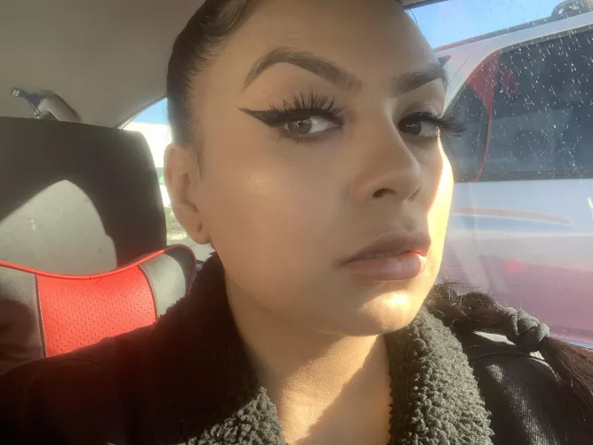 Pretty 1 by Alert-Conclusion-996