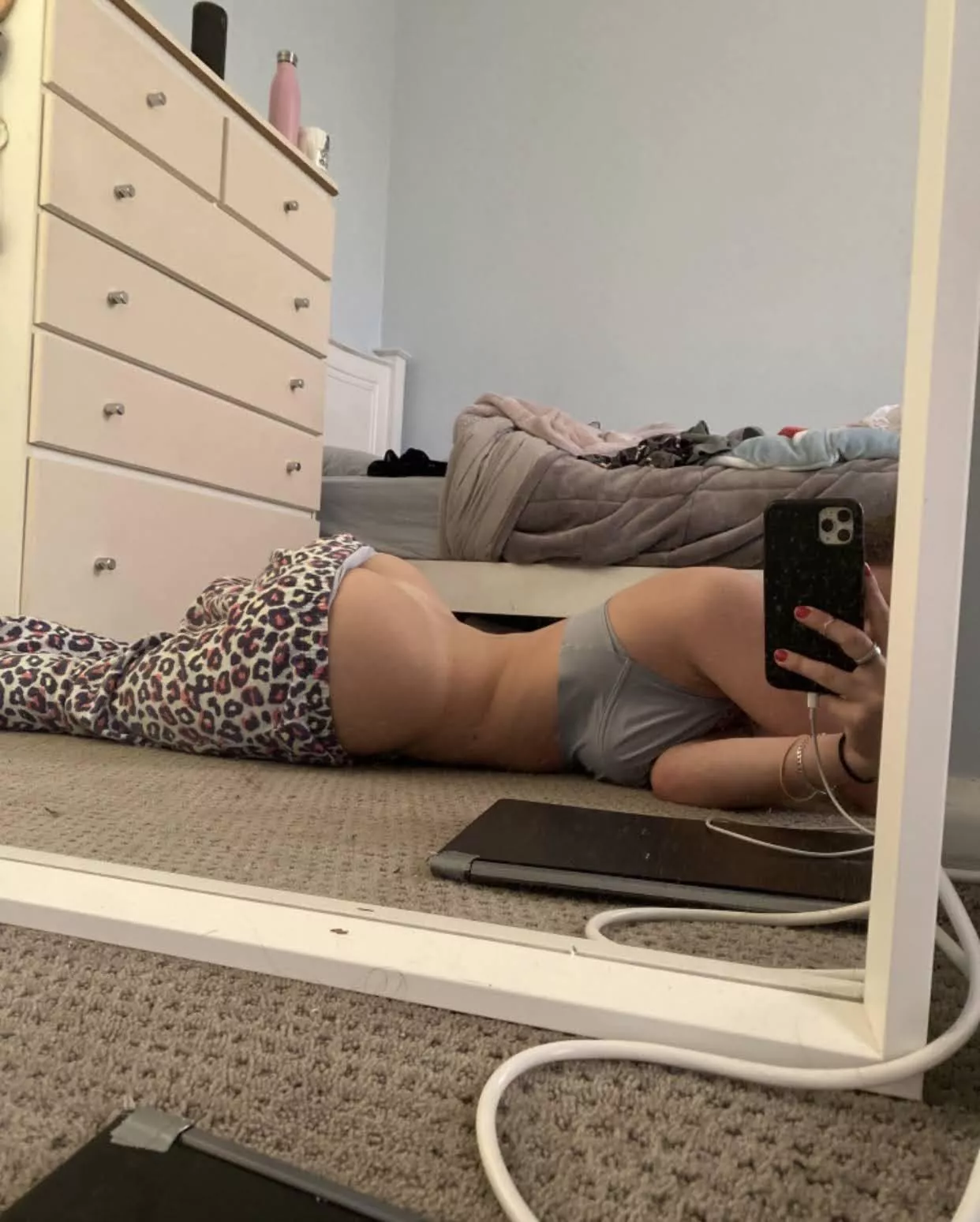 Pretty 4’11 ⚡️2003⚡️baby! Would you fuck me?🦋 posted by BabyBecMurphy