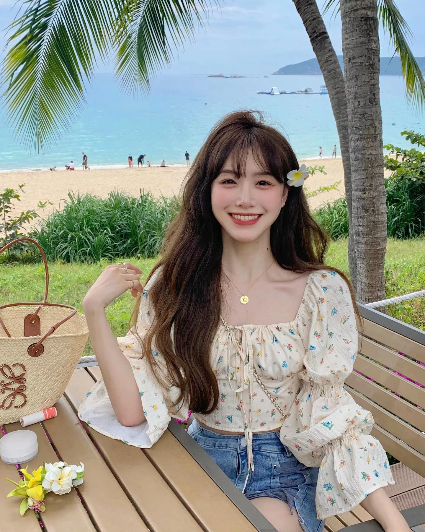 Pretty beach girl posted by Majestic_Painter8660