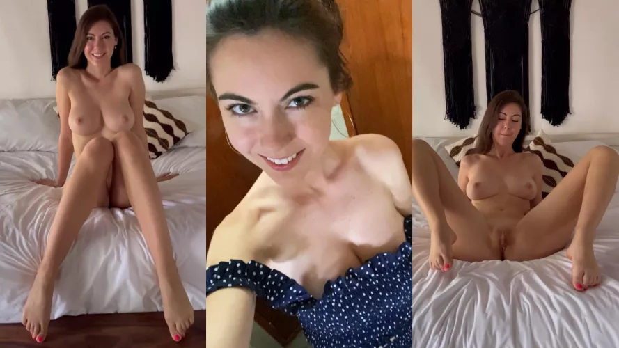 ?Pretty brunette by pagerkayaker