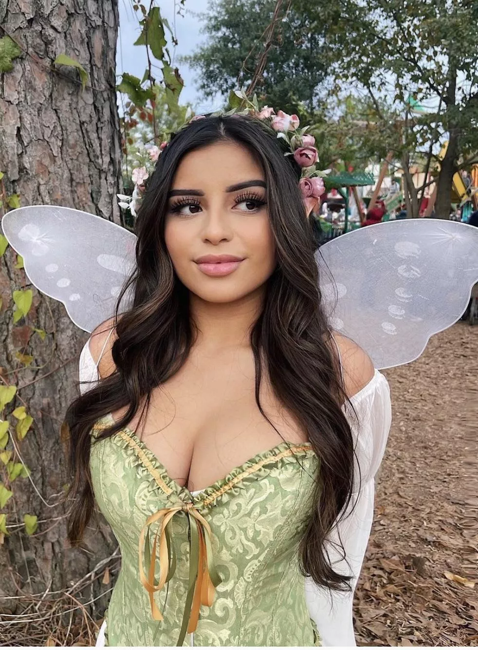 Pretty fairy, part 2 posted by singularinterest