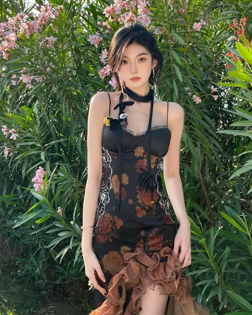 Pretty girl, pretty dress by Majestic_Painter8660