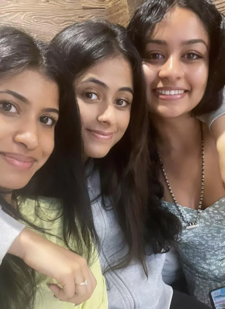 Pretty girls posted by PinPuzzleheaded8754