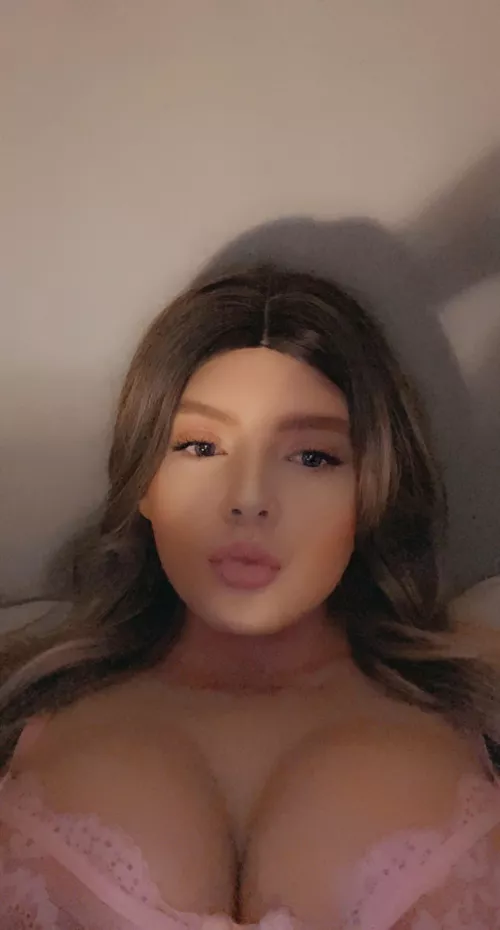 Pretty in pink 💖 by TS_AshleyBrooke