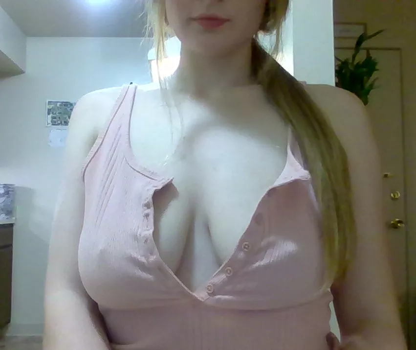 Pretty in Pink posted by mommysmilkandcookies