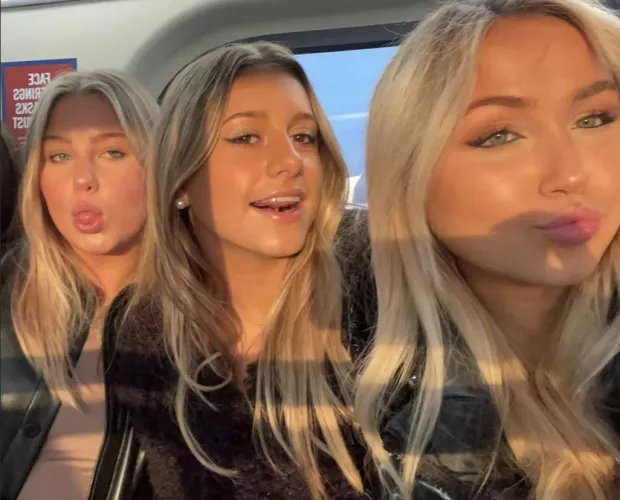 Pretty on the way to the city by kd43437