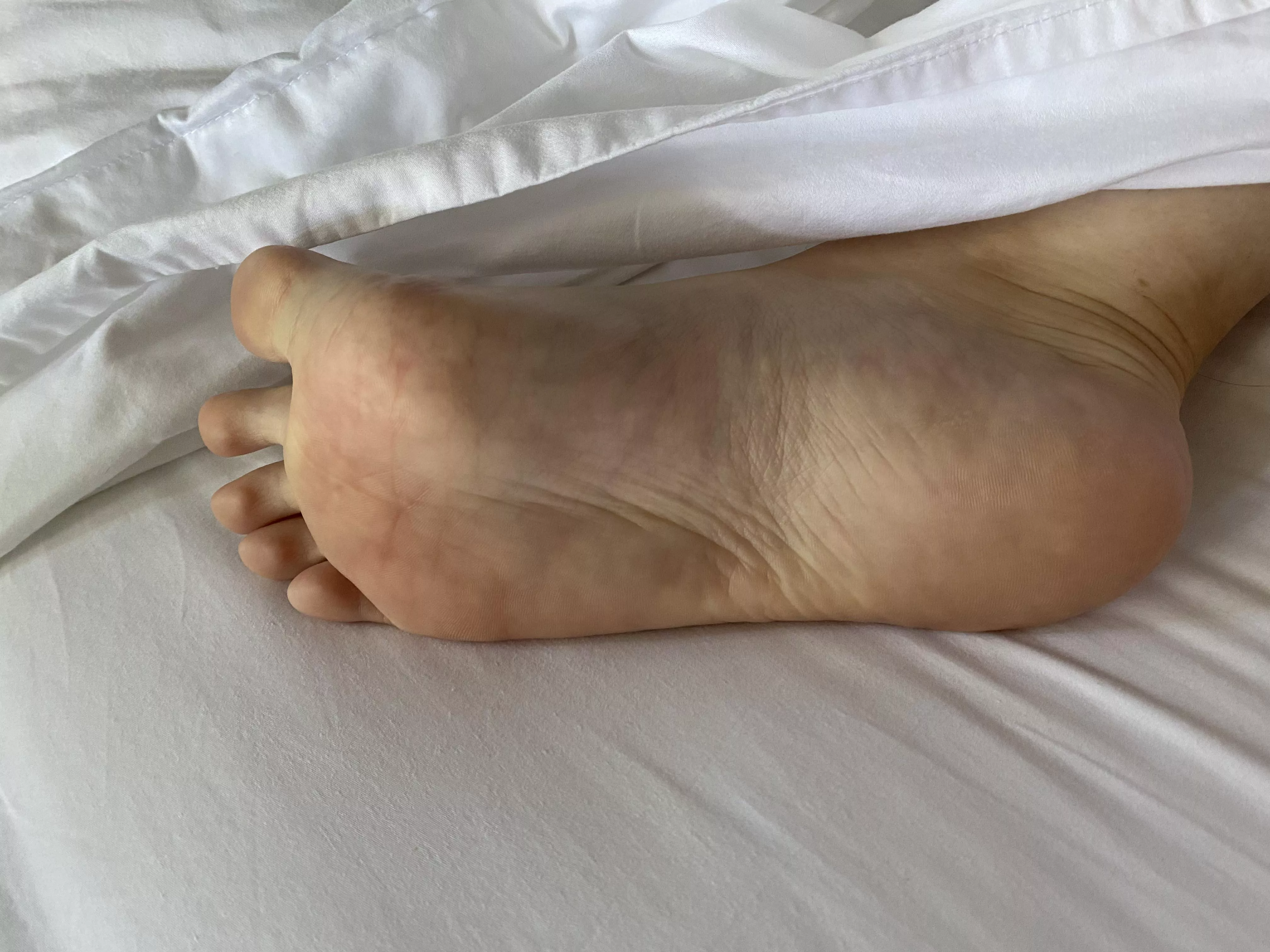 Pretty pink days to get you through the day 🎀 posted by SassyCassy0