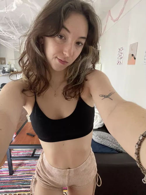 Pretty sure this community is perfect for me, mind if i stay awhile? by pytmikaa