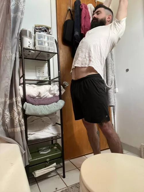 Pro Tip. If you think someone is cute do a big stretch in front of them, if they look down they want you. by sp_c_g_d