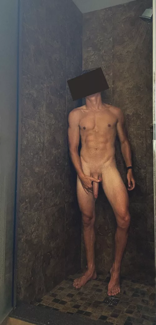 Probably room in here for both of us if you’re fine with being pressed up against the wall😉 by sadnessturnsmeoff