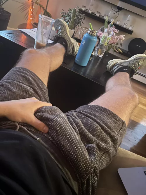 Procrastinating going to the gym by tresorr