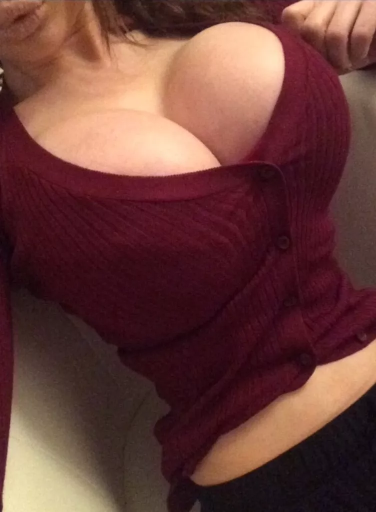 Projectperfectbimbo (18yo) posted by Chupacabre32