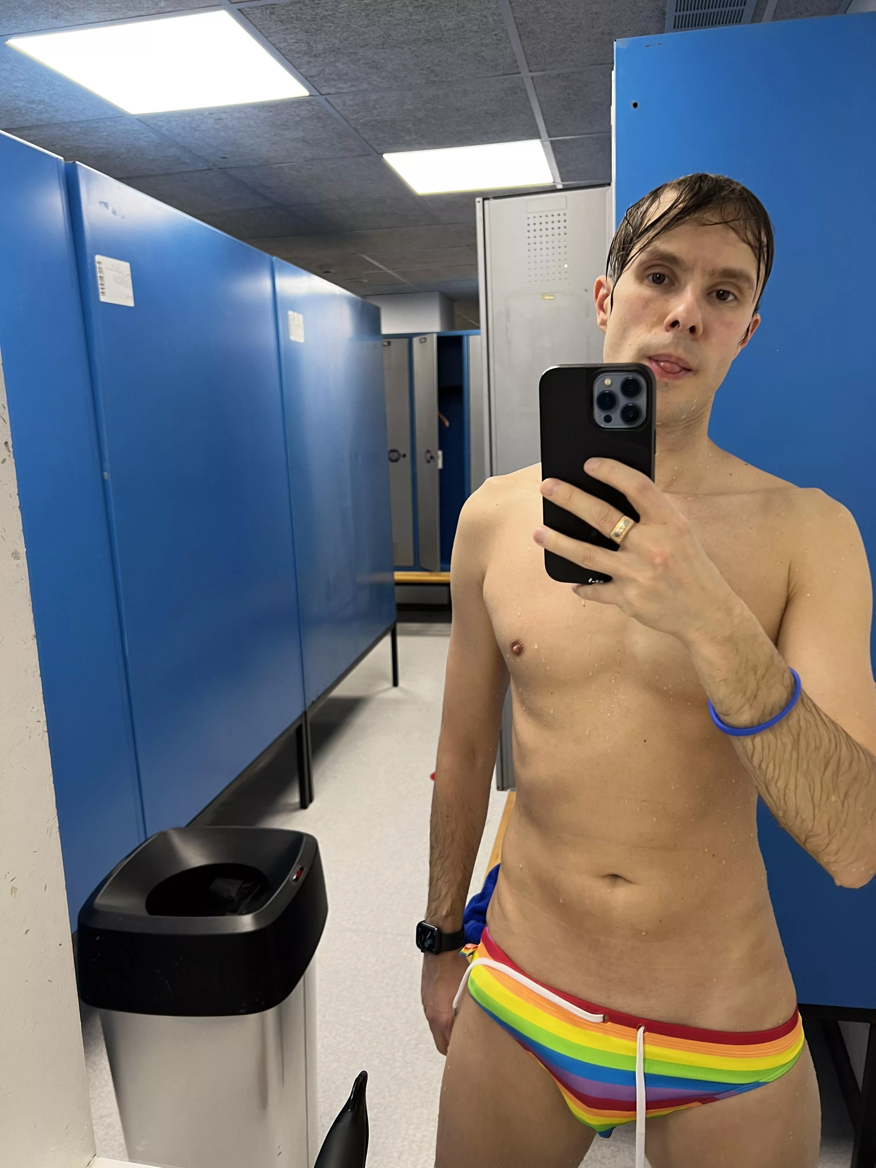 Proud of my bulge 😏 posted by realdupel