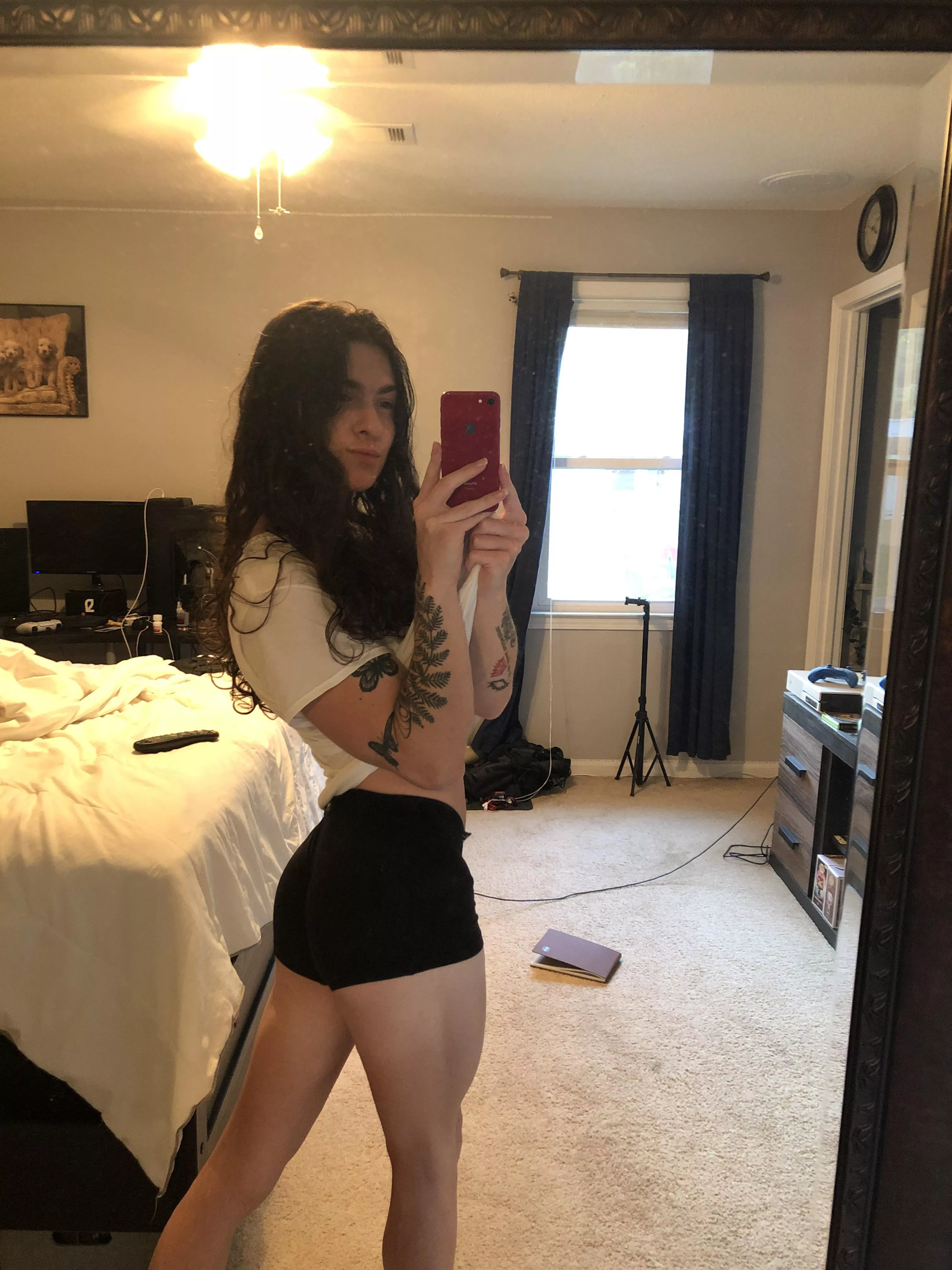 proud of the booty gains recently 🥰 posted by CrossHurdle