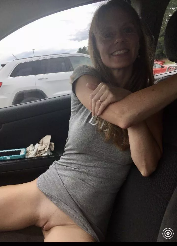 Proving that I dojt ewar panties. posted by dottereltrail