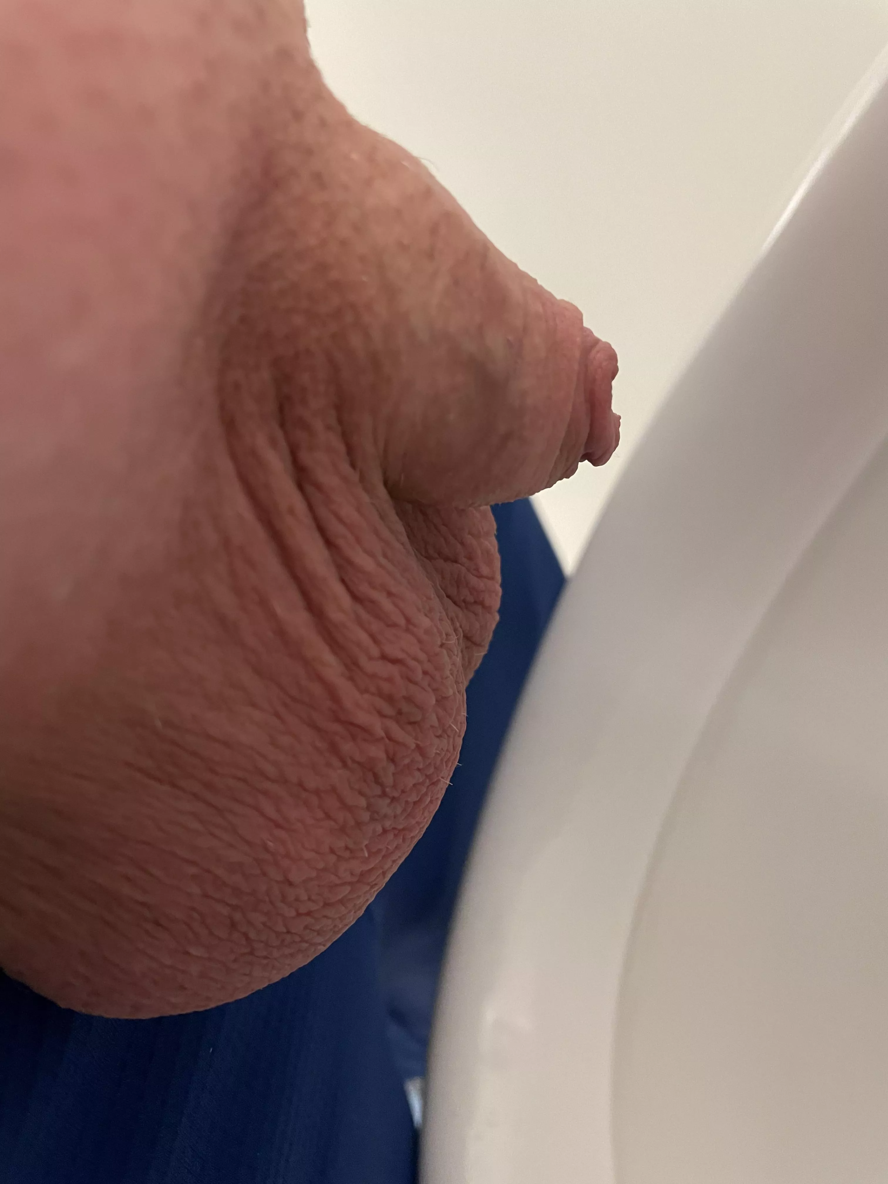 Public washroom selfie (40) posted by Friendly-Jacket-1793