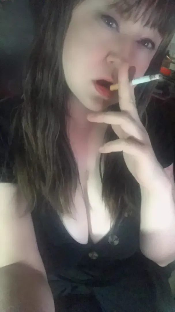 Puffing a brown filtered cigarette this time 🚬 posted by violet_pastille